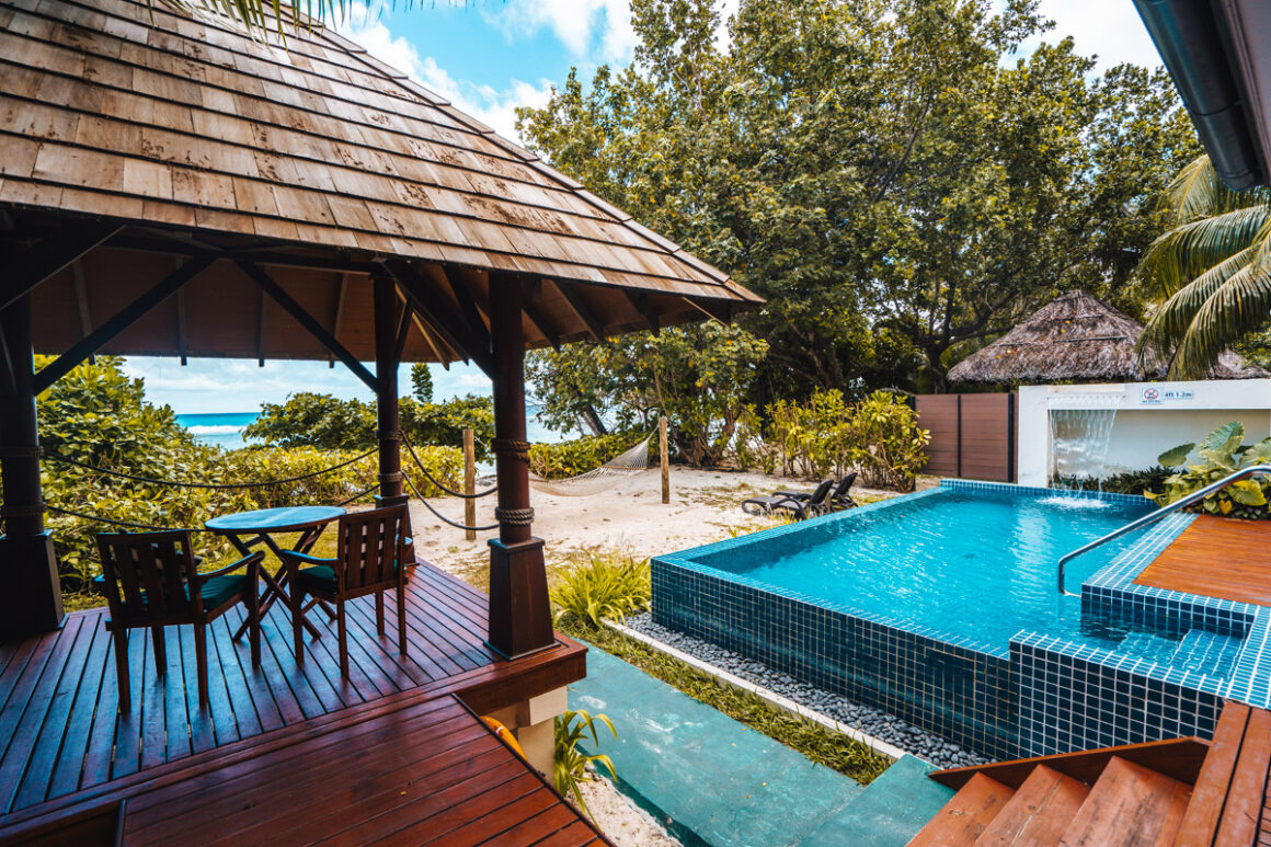 Deluxe King Beachfront Pool Villa, Hilton Labriz Resort, Seychellen